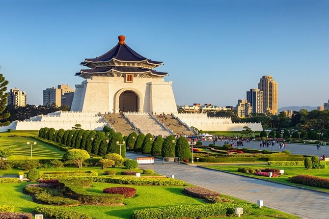 Taoyuan Airport (TPE) Private Transfer to Multiple Destinations - Price and value at $28.17 per person