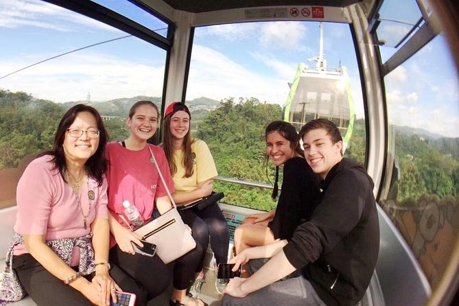 Tea of Taipei: Small-Group Tour with Taipei City Sightseeing - Starting with Maokong and its mountain views