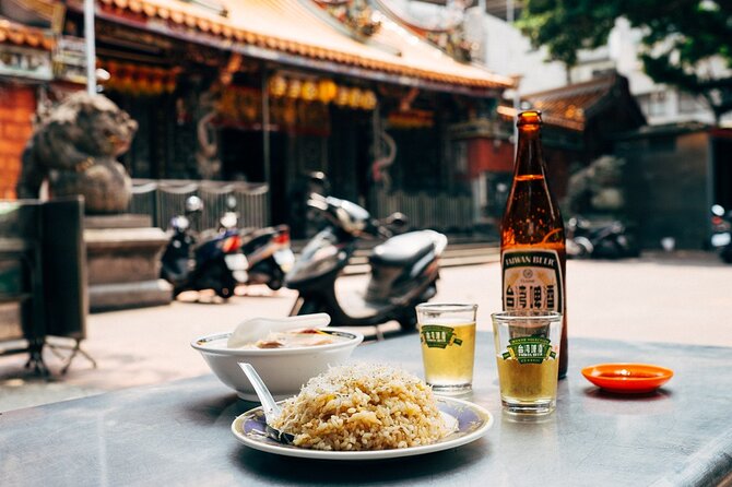 Traditional Old School Taiwanese Food Tour - Family-friendly details and group comfort