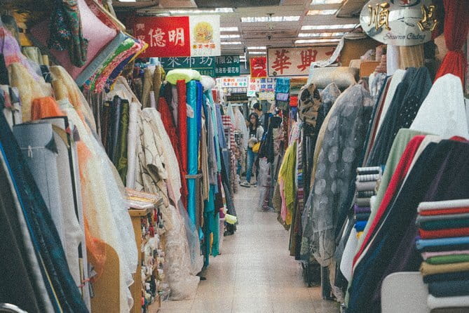 Vintage Taipei - Best of Taiwan & Sunset Walking Tour (Tip-based) - The final stretch to Dadaocheng Wharf