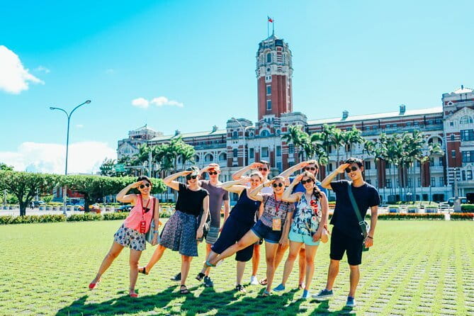 Vintage Taipei - Best of Taiwan & Sunset Walking Tour (Tip-based) - What the $5 price really means