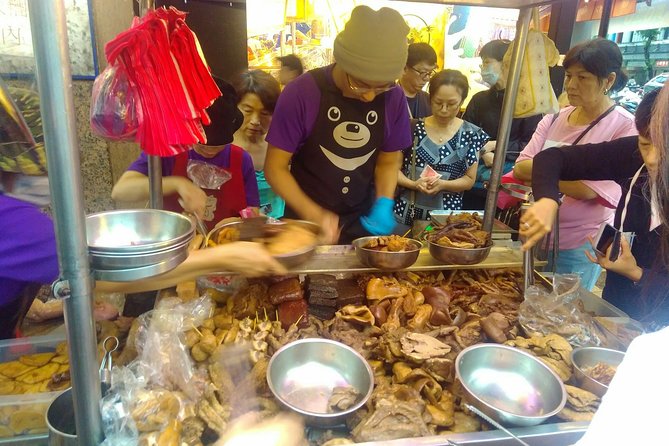 WoknRoll Taipei Walking and Historical Food Tour - Weather, comfort, and practical limits