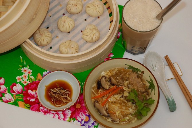 Xiao long bao, Pork thick soup, Bubble milk tea. (Taiwan Cooking Class)-B - What the class teaches about Taiwan