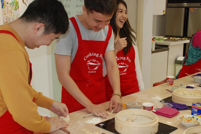 Xiao Long Bao, Pork thick soup, Bubble milk tea. Taiwan Traditional Light Meals Experience-B (Taipei Cooking Class) - What happens from 2:30 to 5:00 p.m.