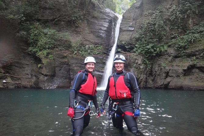 Yi-Hsin creek canyoning in northern Taiwan - Key points to know before booking