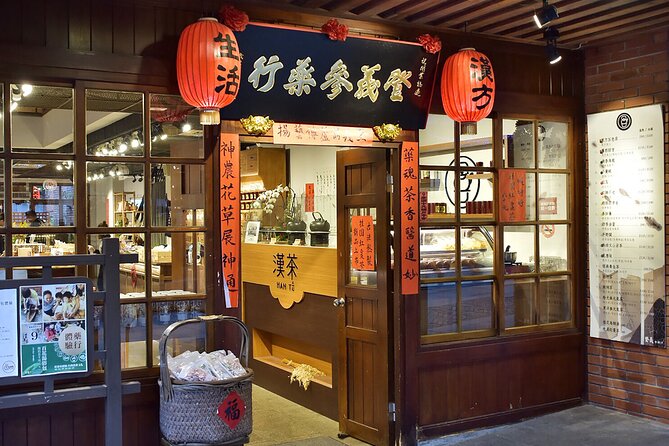 Yilan 1-Day Private Tour to Kavalan Whisky & Cultural Gems - Who will get the most from this day